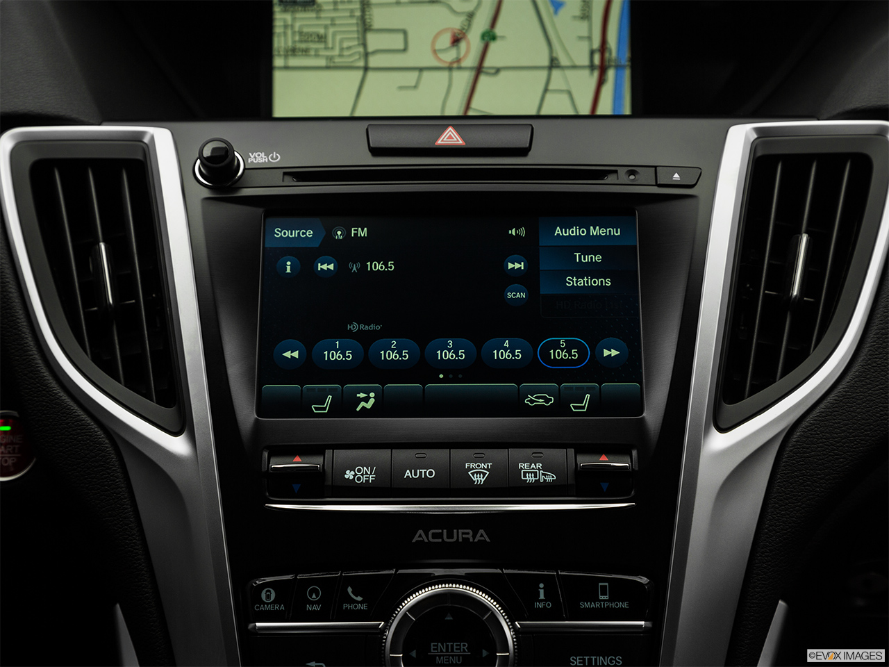 2018 Acura TLX 3.5L Closeup of radio head unit 