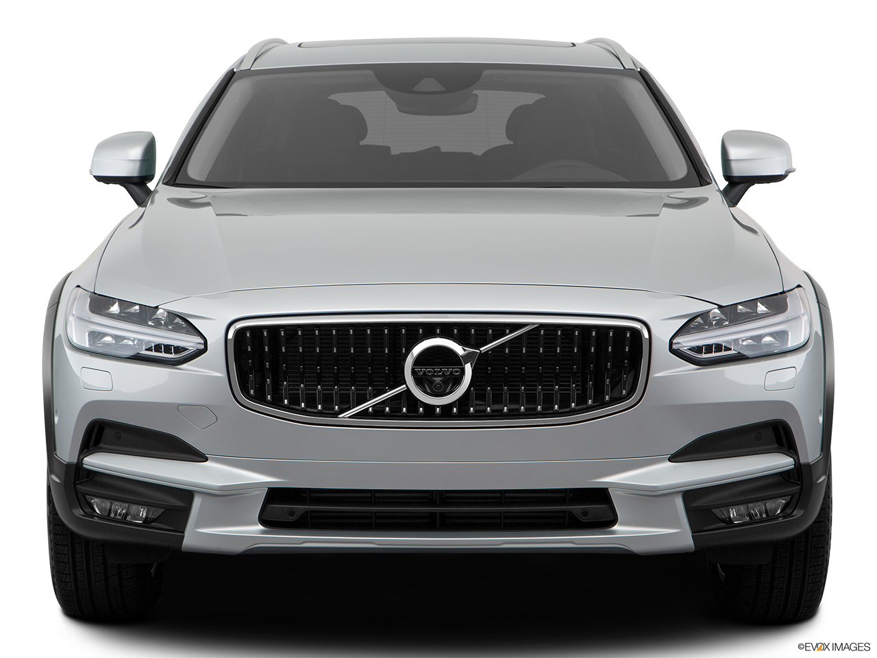 2018 Volvo V90 Cross Country T5 Low/wide front. 