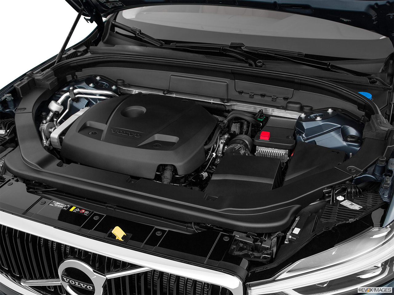 2018 Volvo XC60 T5 Momentum Engine. 