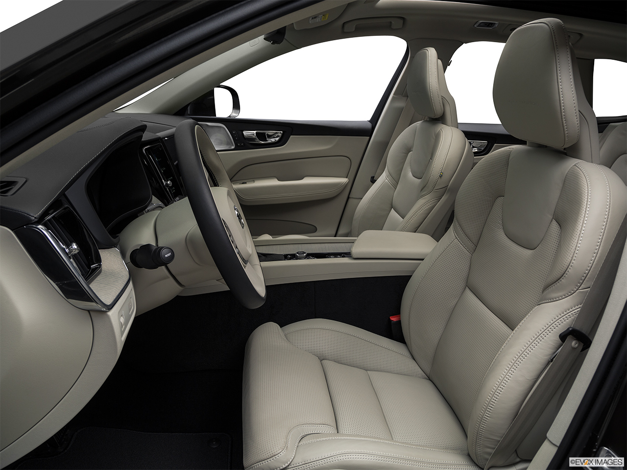 2019 Volvo XC60 T6 Inscription Front seats from Drivers Side. 