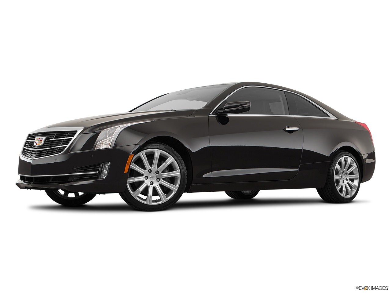 2019 Cadillac ATS Luxury Low/wide front 5/8. 