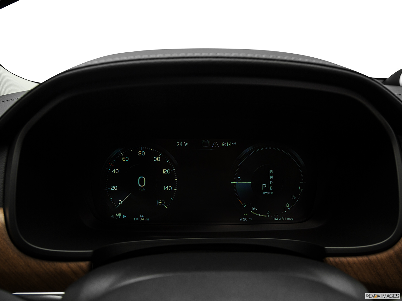 2018 Volvo S90 T8 Inscription eAWD Plug-in Hybrid Speedometer/tachometer. 