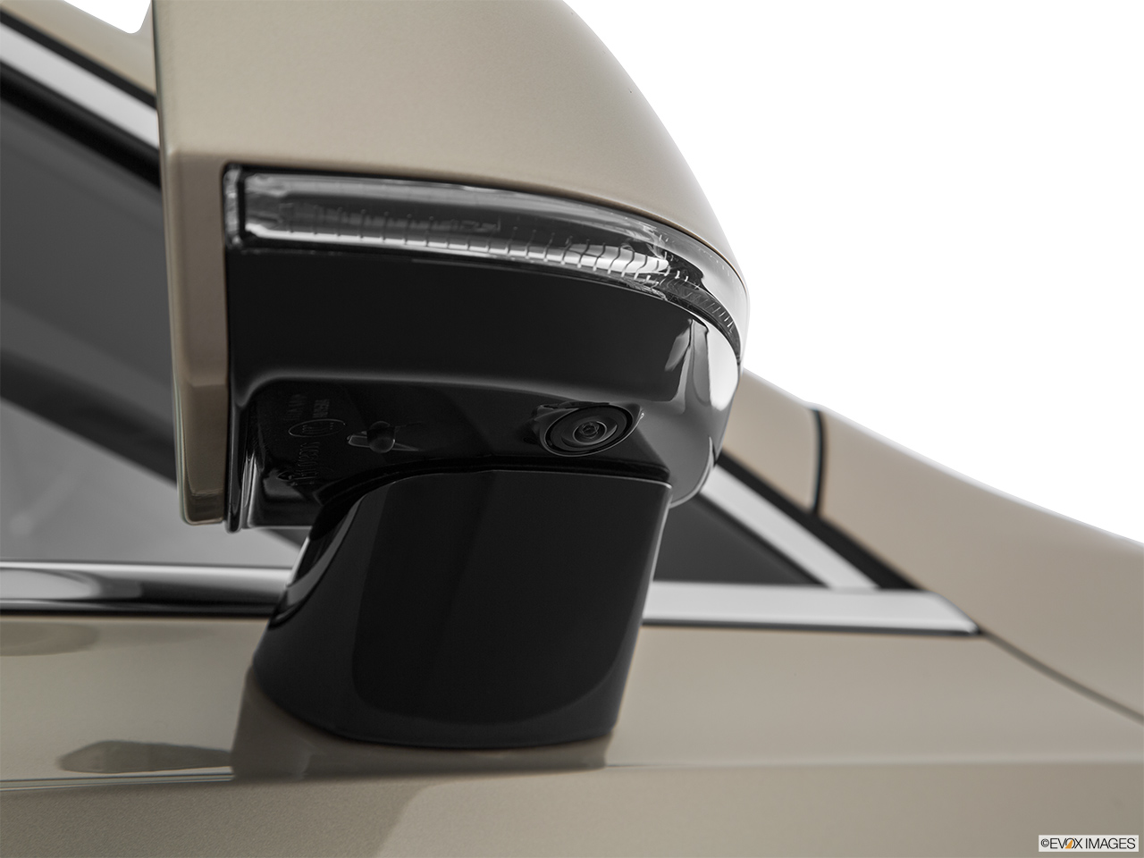 2018 Volvo S90 T8 Inscription eAWD Plug-in Hybrid Exterior Bonus Shots (no set spec) 