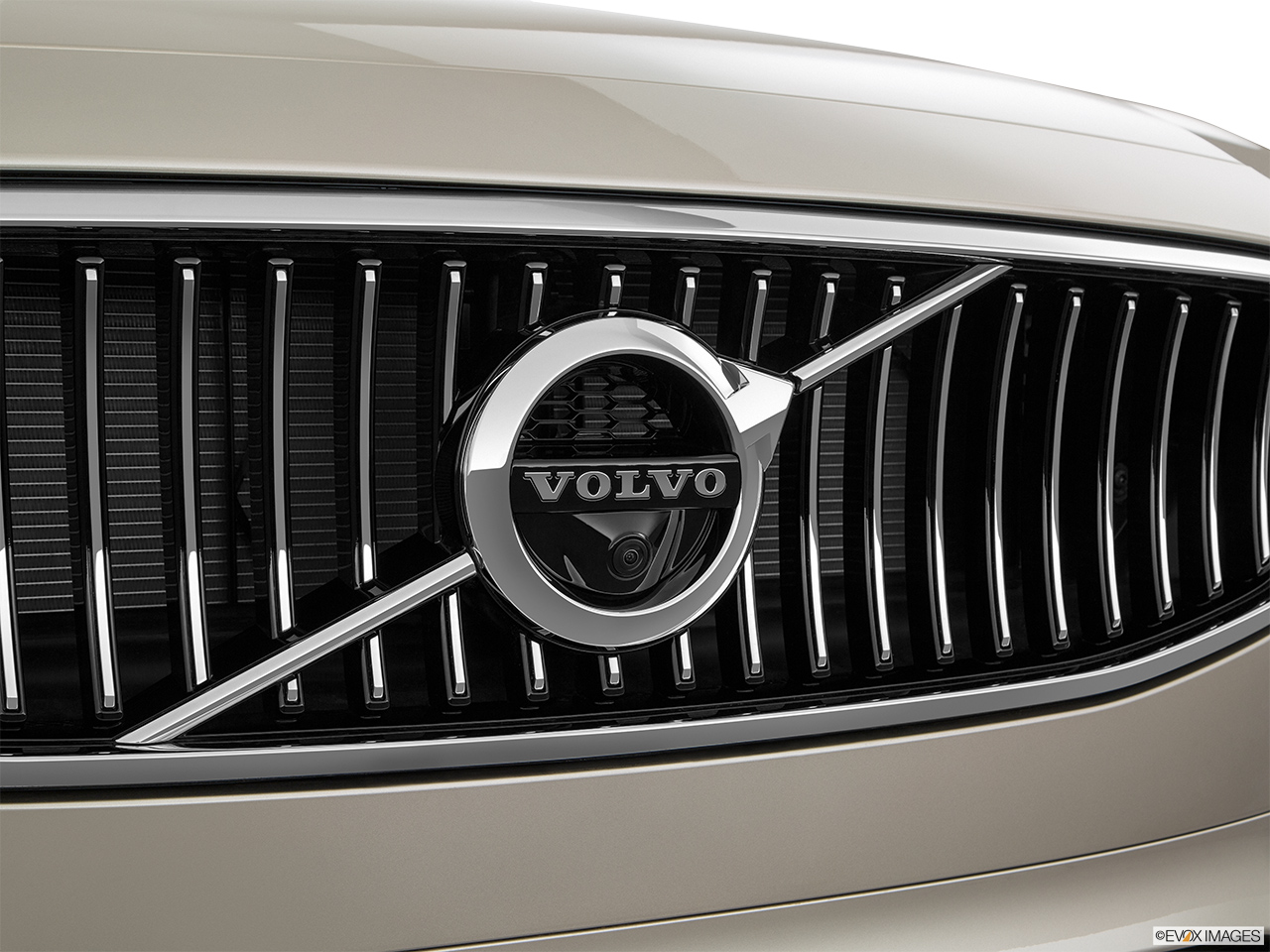 2018 Volvo S90 T8 Inscription eAWD Plug-in Hybrid Rear manufacture badge/emblem 