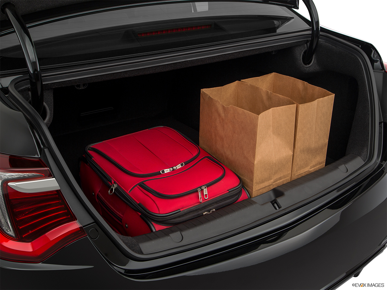2019 Acura RLX Base Trunk props. 