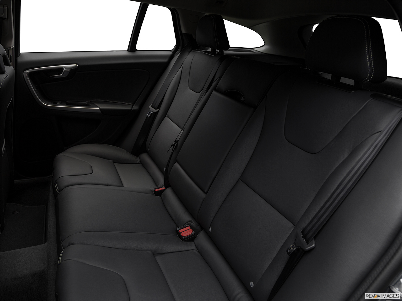 2018 Volvo V60 T5 Dynamic Rear seats from Drivers Side. 