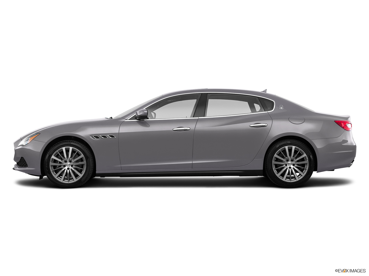 2024 Maserati Quattroporte   Side