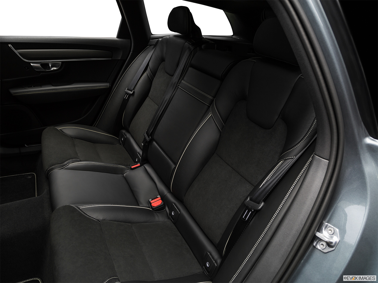 2019 Volvo V90 T6 AWD R-DESIGN Rear seats from Drivers Side. 
