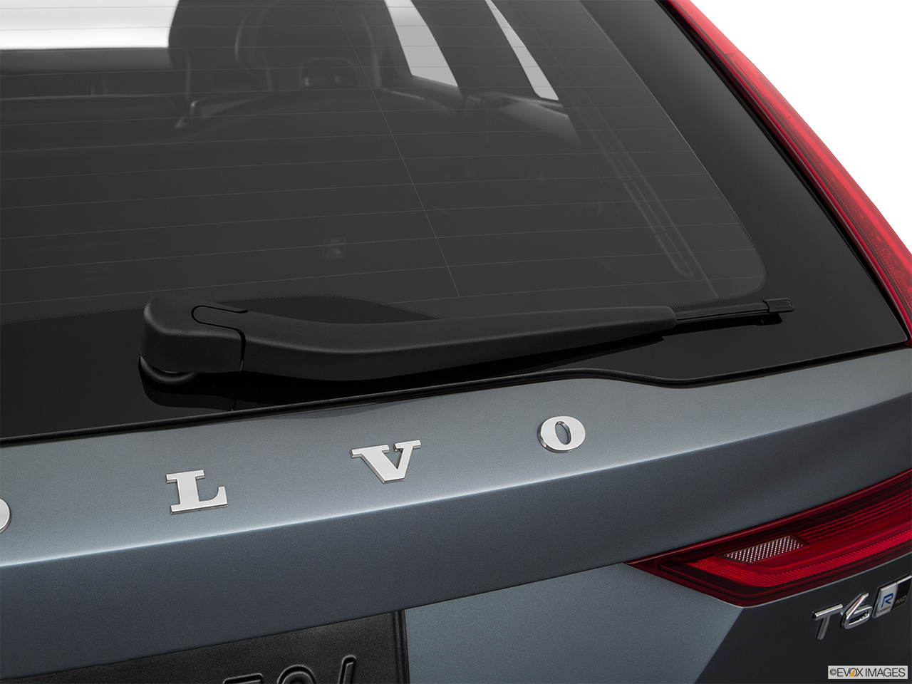 2018 Volvo V90 T6 AWD R-DESIGN Rear window wiper 