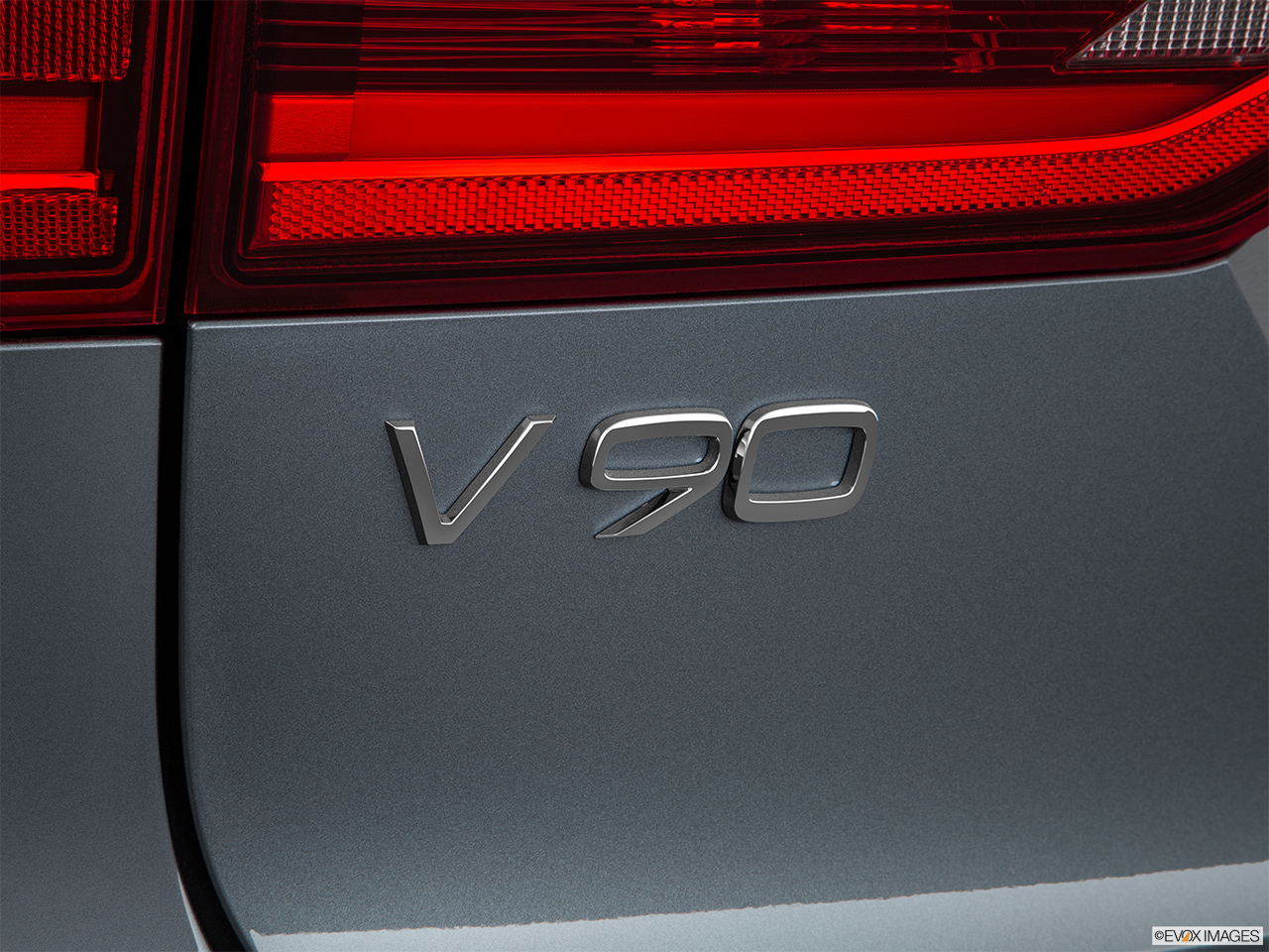 2019 Volvo V90 T6 AWD R-DESIGN Rear model badge/emblem 