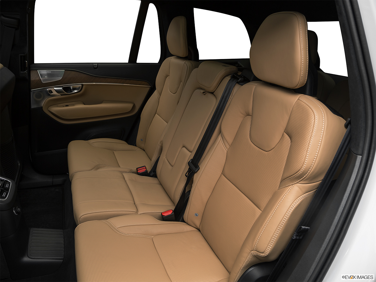 2018 Volvo XC90 T8 Inscription eAWD Plug-in Hybrid Rear seats from Drivers Side. 