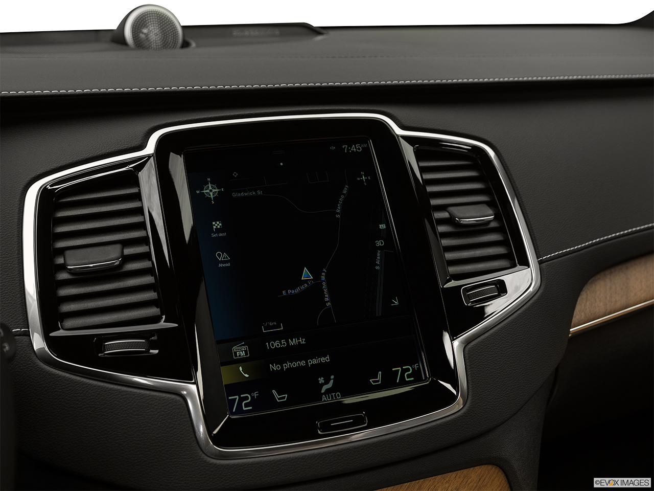 2019 Volvo XC90  T8 Inscription eAWD Plug-in Hybrid Driver position view of navigation system. 