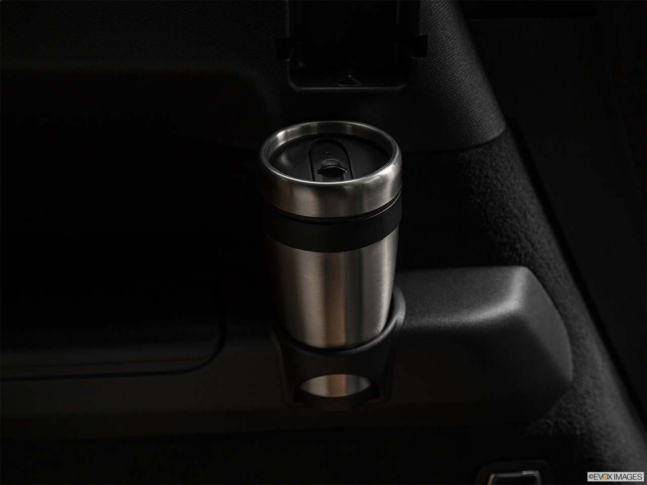 2019 Volvo XC90  T8 Inscription eAWD Plug-in Hybrid Third Row side cup holder with coffee prop. 