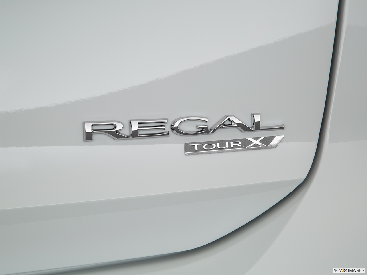 2018 Buick Regal Tourx  Preferred Rear model badge/emblem 
