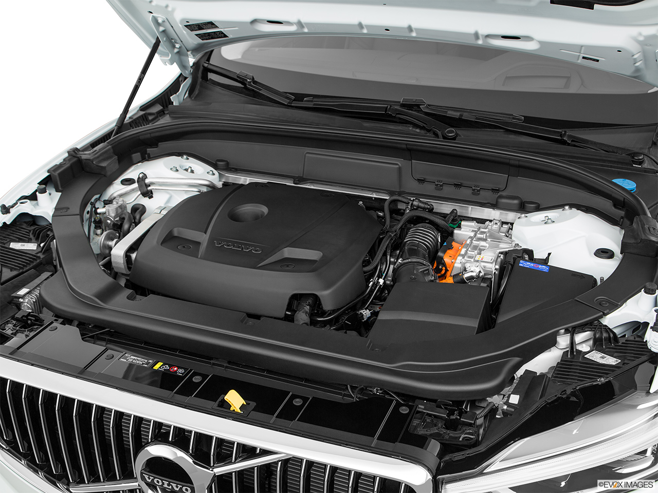 2019 Volvo XC60 T8 Inscription eAWD Plug-in Hybrid Engine. 