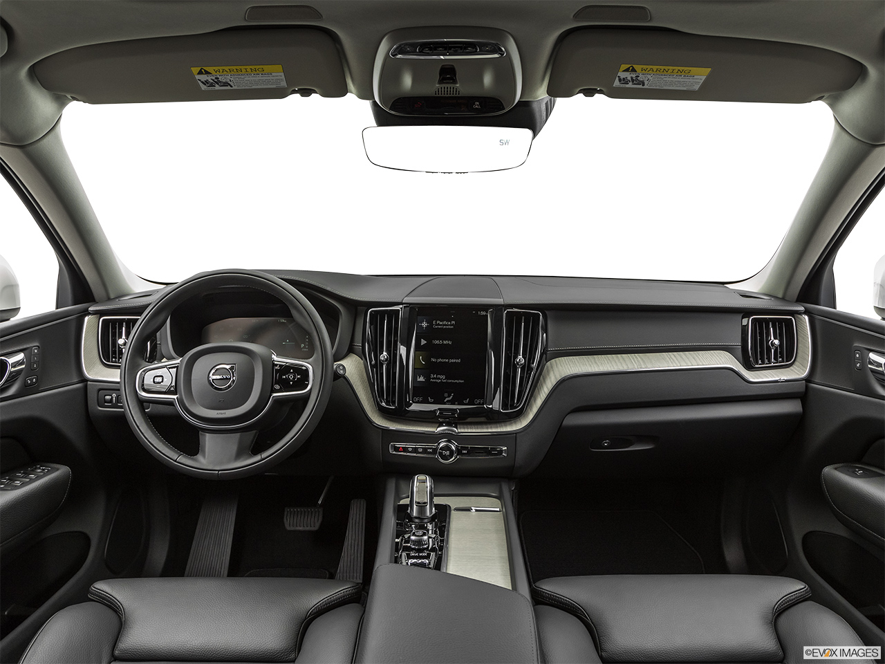 2019 Volvo XC60 T8 Inscription eAWD Plug-in Hybrid Centered wide dash shot 