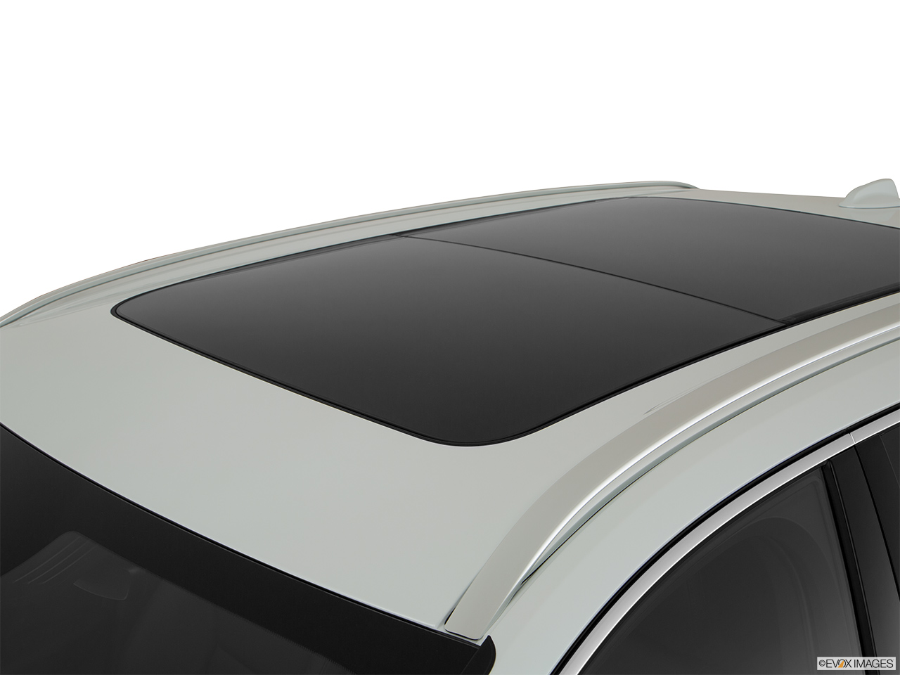 2019 Volvo XC60 T8 Inscription eAWD Plug-in Hybrid Sunroof/moonroof. 