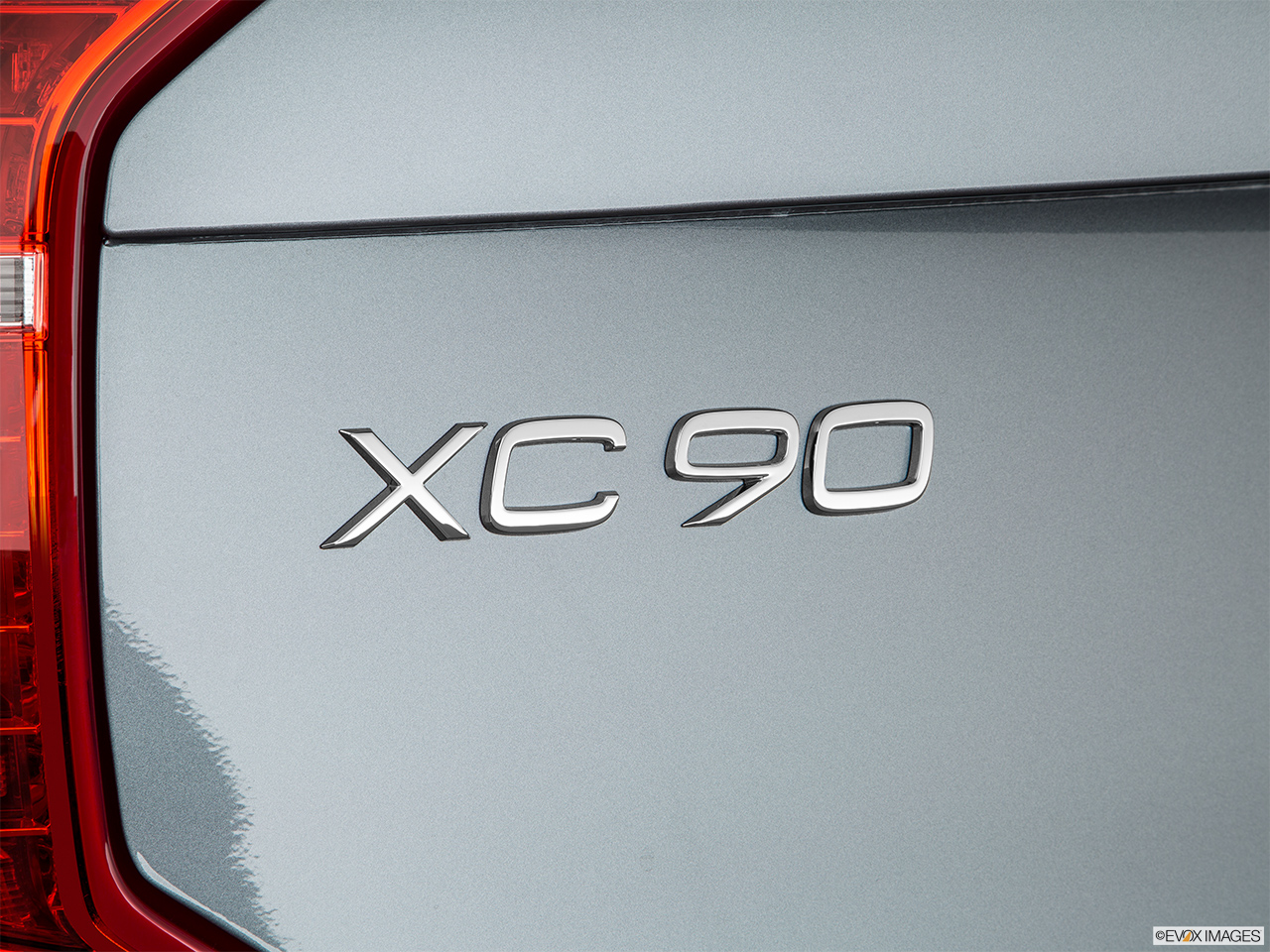 2019 Volvo XC90  T5 AWD R-Design Rear model badge/emblem 
