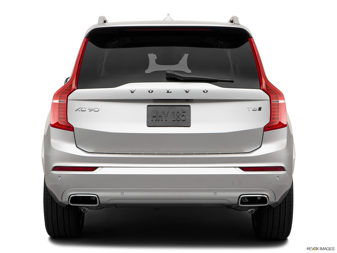 2019 Volvo XC90  T6 Momentum Low/wide rear. 