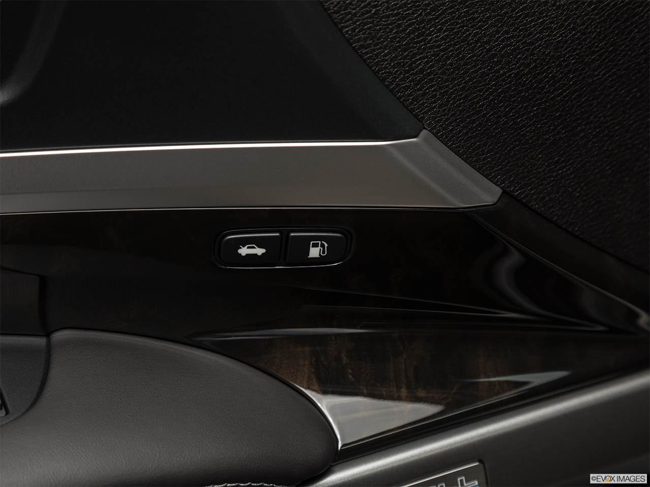 2020 Acura RLX Sport Hybrid SH-AWD Gas cap release. 