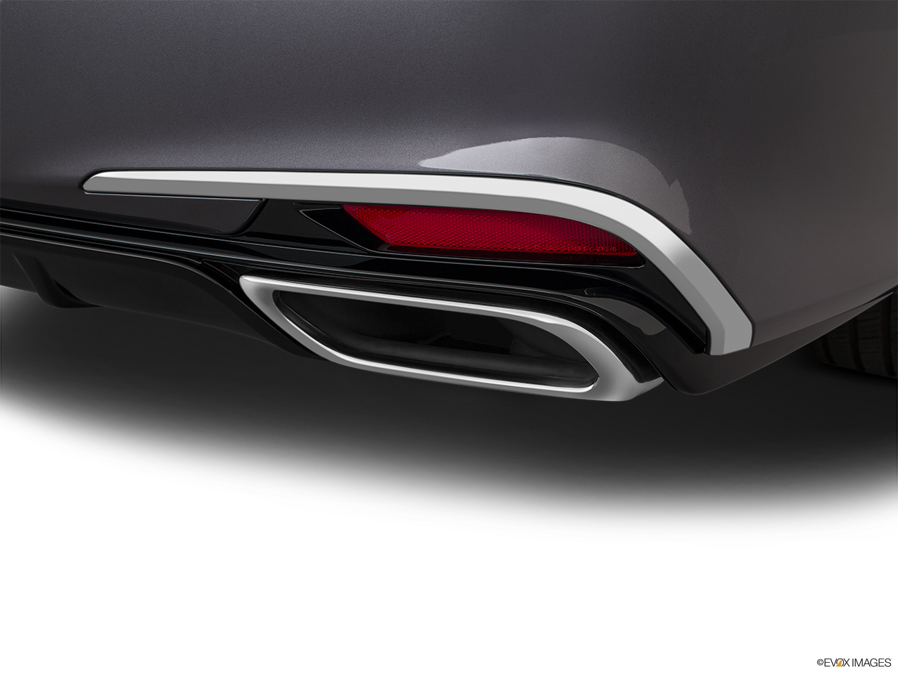 2020 Acura RLX Sport Hybrid SH-AWD Chrome tip exhaust pipe. 