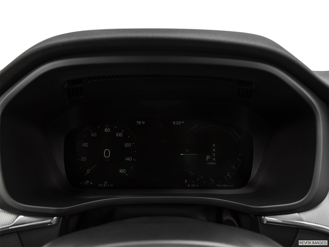 2019 Volvo XC60 T8 R-Design eAWD Plug-in Hybrid Speedometer/tachometer. 