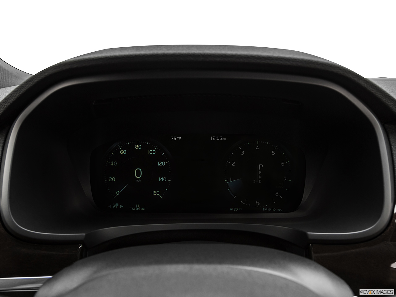 2019 Volvo S90 T5 Momentum Speedometer/tachometer. 