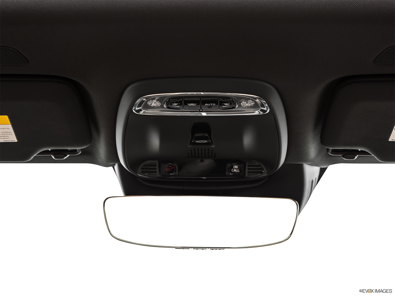 2019 Volvo S90 T5 Momentum Courtesy lamps/ceiling controls. 