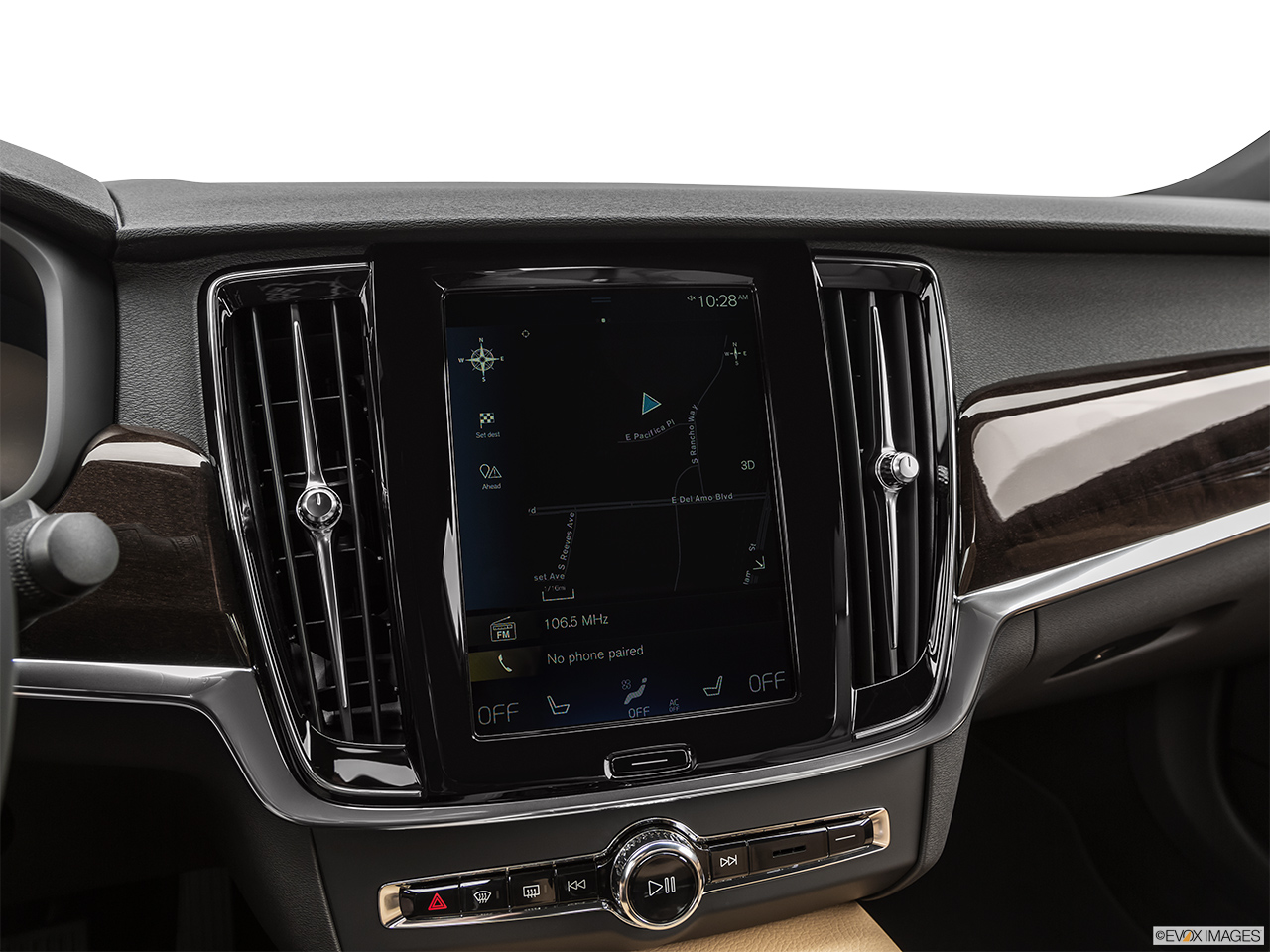 2019 Volvo S90 T5 Momentum Driver position view of navigation system. 