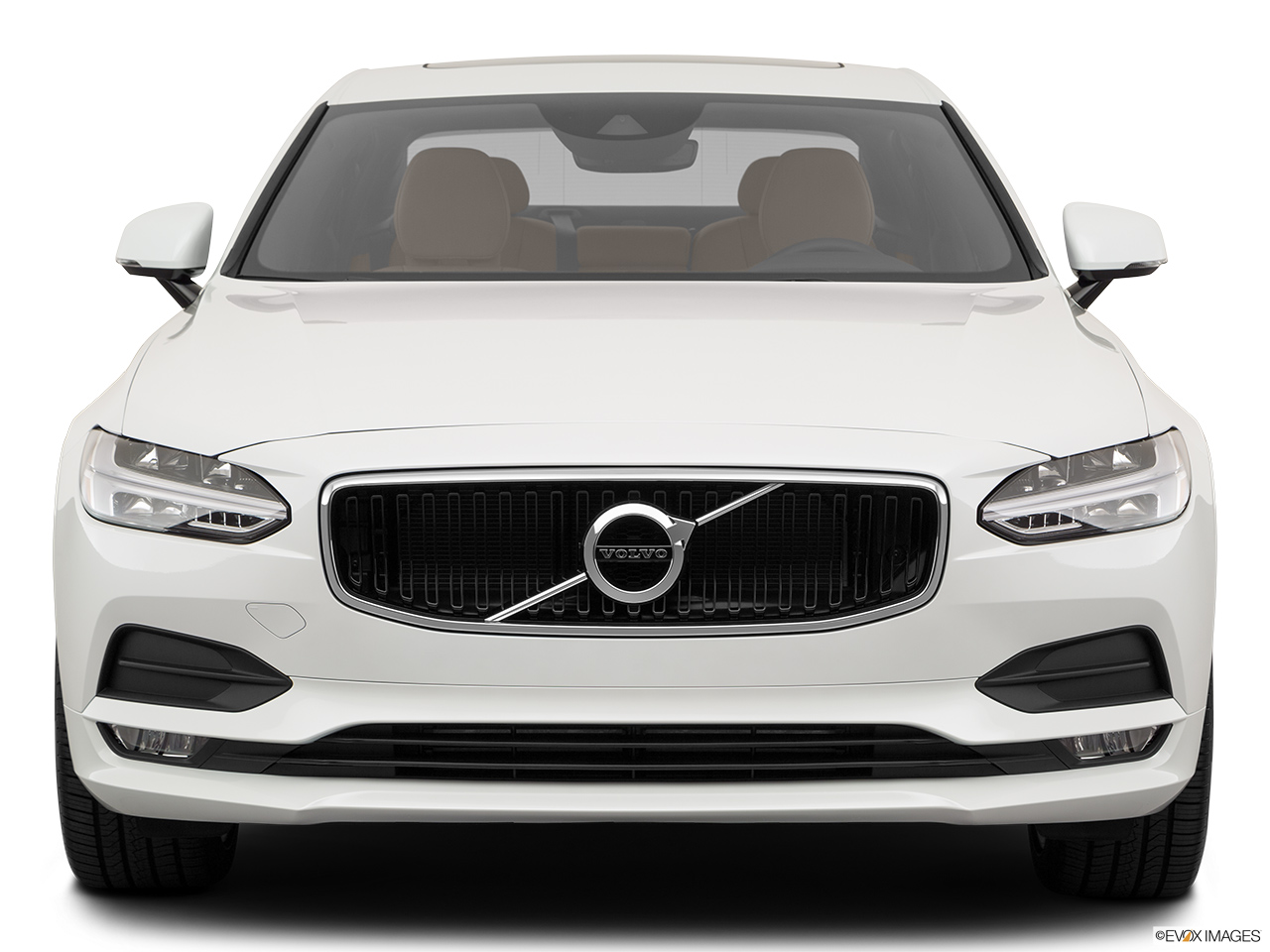 2019 Volvo S90 T5 Momentum Low/wide front. 