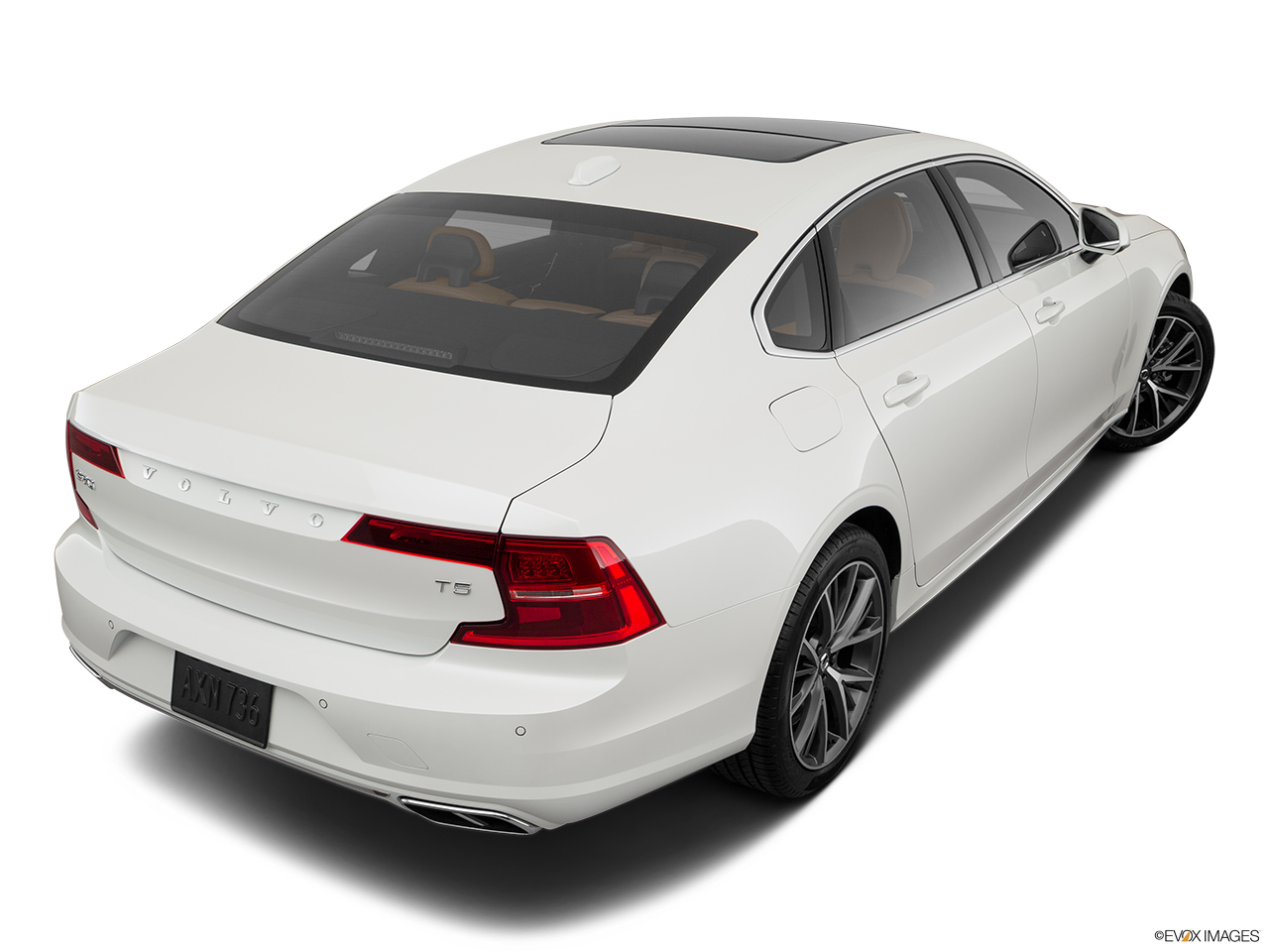 2019 Volvo S90 T5 Momentum Rear 3/4 angle view. 