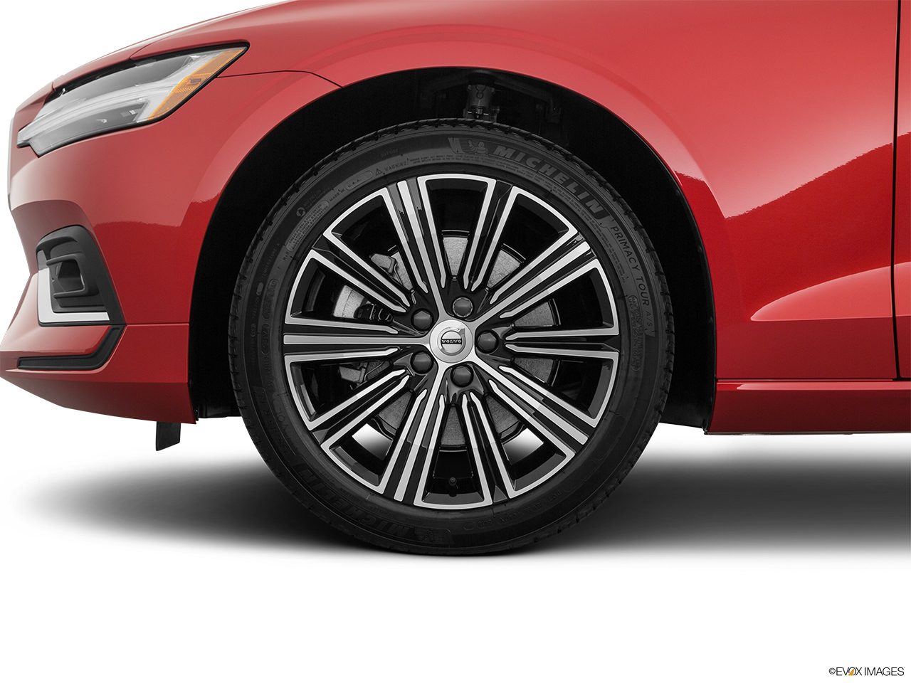 2020 Volvo S60 T5 Inscription Front Drivers side wheel at profile. 