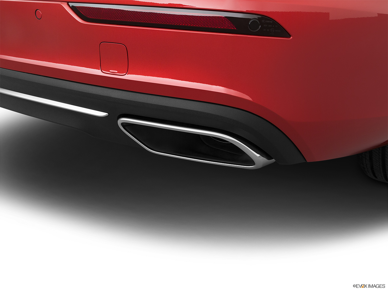2020 Volvo S60 T5 Inscription Chrome tip exhaust pipe. 
