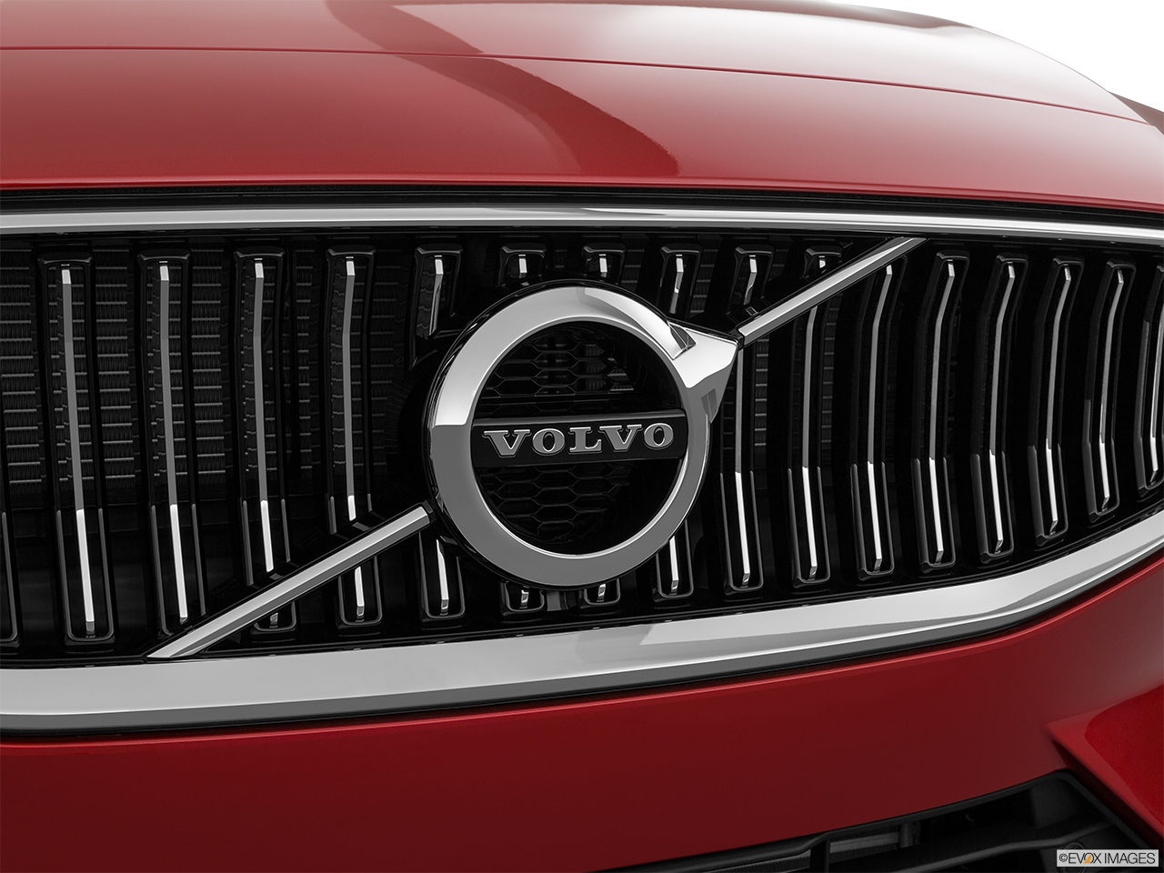 2020 Volvo S60 T5 Inscription Rear manufacture badge/emblem 