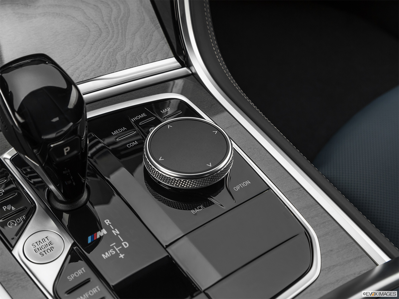2019 BMW 8-series M850i xDrive System Controls. 