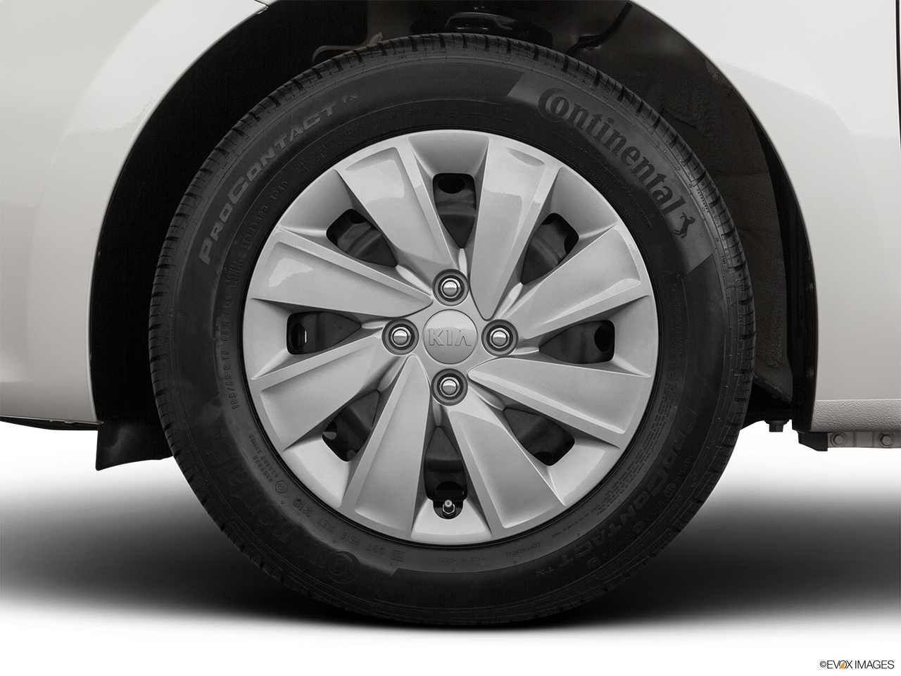 2020 Kia Rio 5-door S Front Drivers side wheel at profile. 