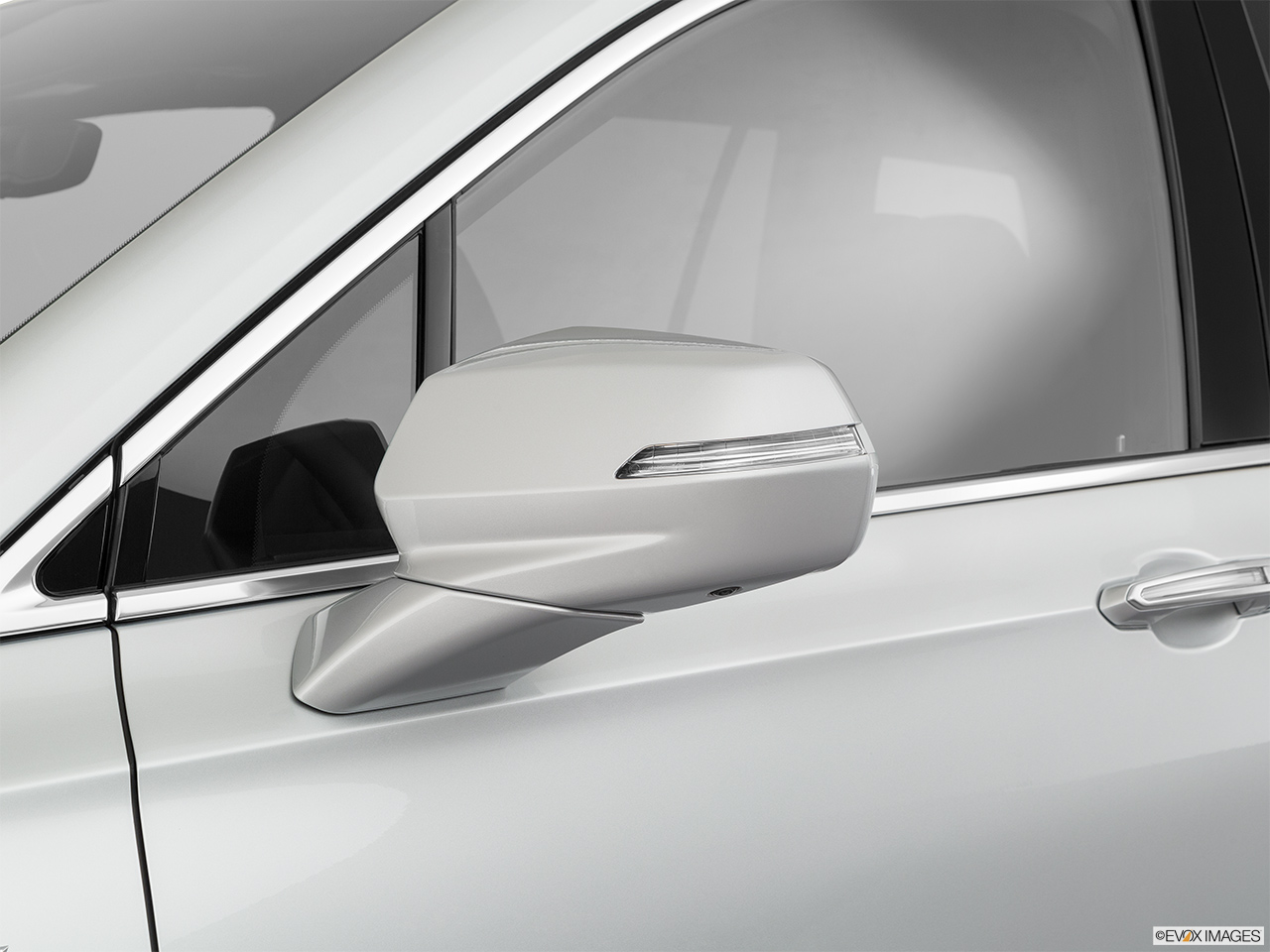 2020 Cadillac XT6 Premium Luxury Driver's side mirror, 3_4 rear 