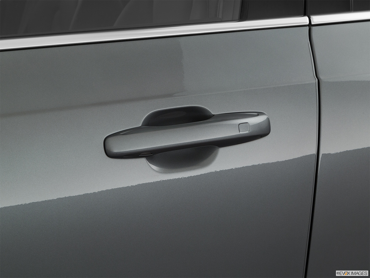 2020 Volvo XC90 T5 Momentum Drivers Side Door handle. 