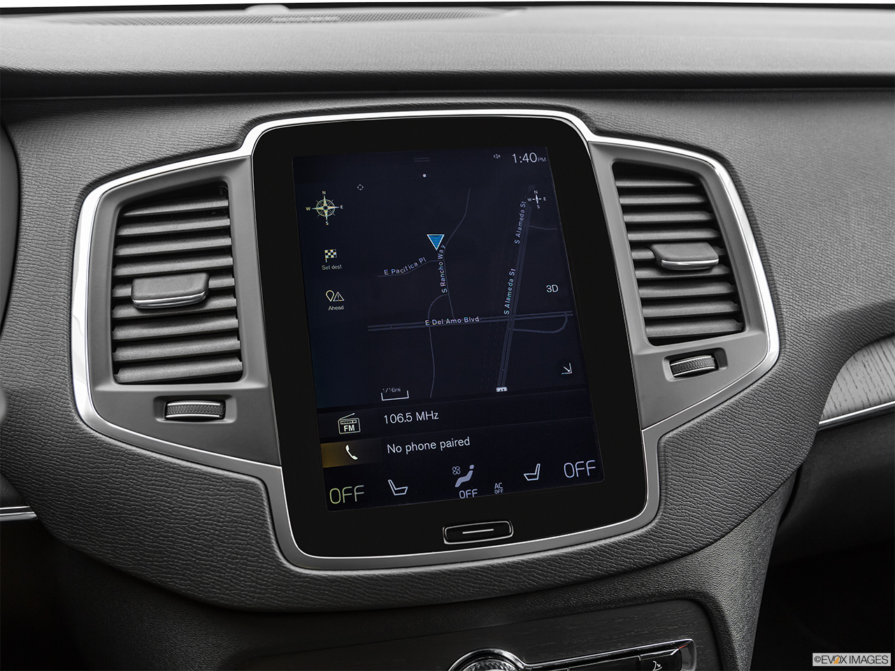 2020 Volvo XC90 T5 Momentum Driver position view of navigation system. 