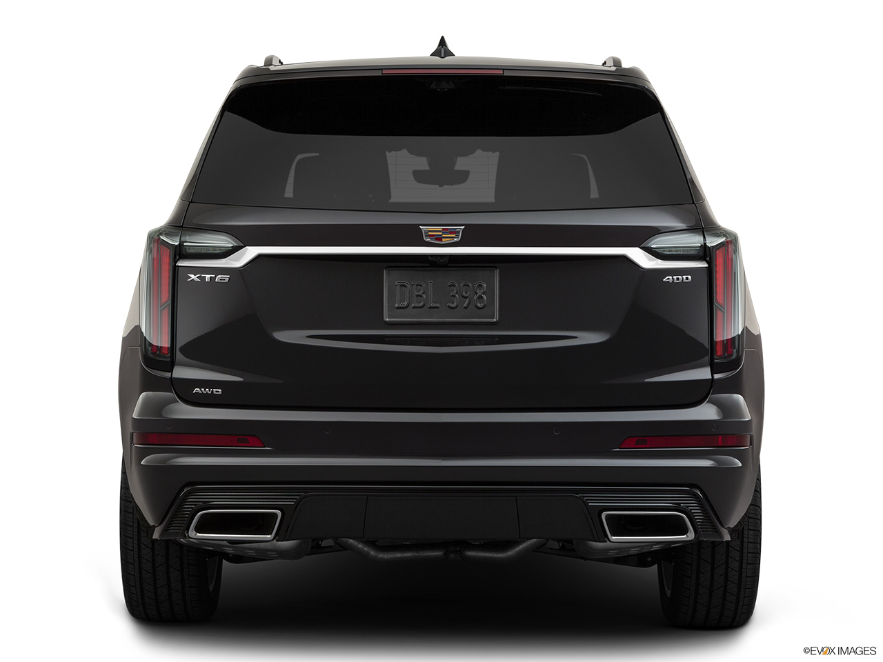 2020 Cadillac XT6 Sport Low/wide rear. 