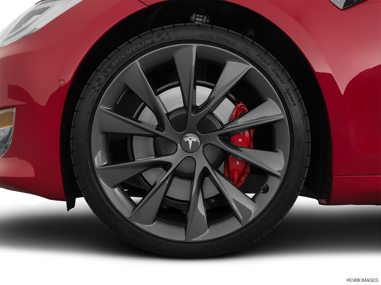 2019 Tesla Model S P100D Front Drivers side wheel at profile. 