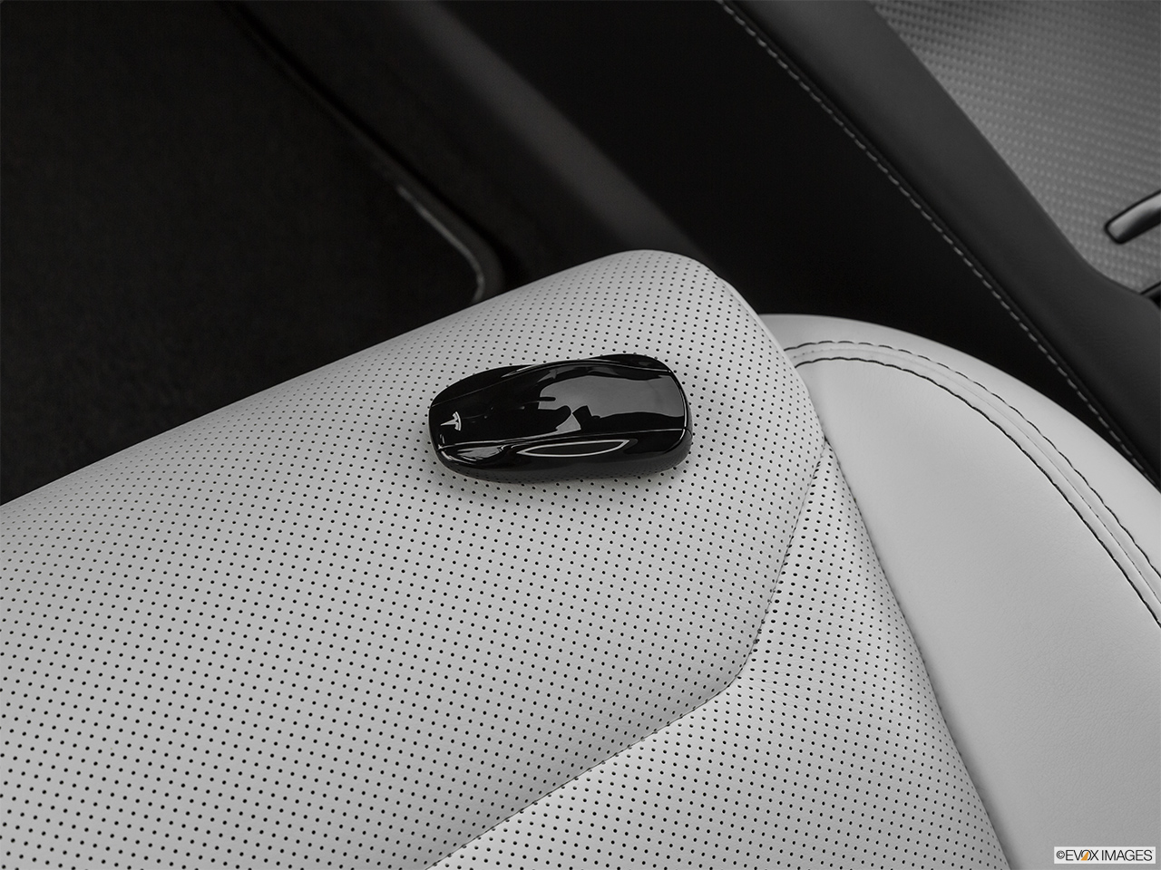 2019 Tesla Model S P100D Key fob on driver's seat. 