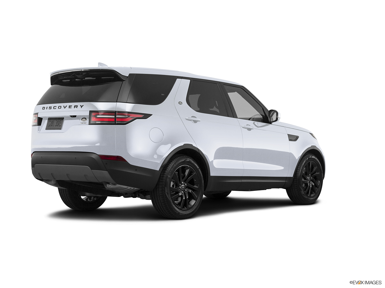 2024 Land Rover Discovery  Rear Quarter