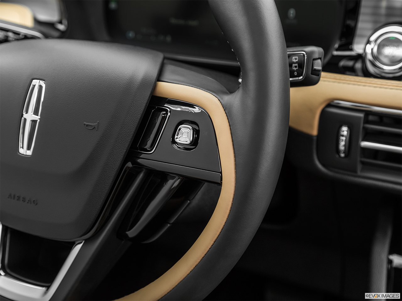 2020 Lincoln Corsair Reserve Steering Wheel Controls (Right Side) 