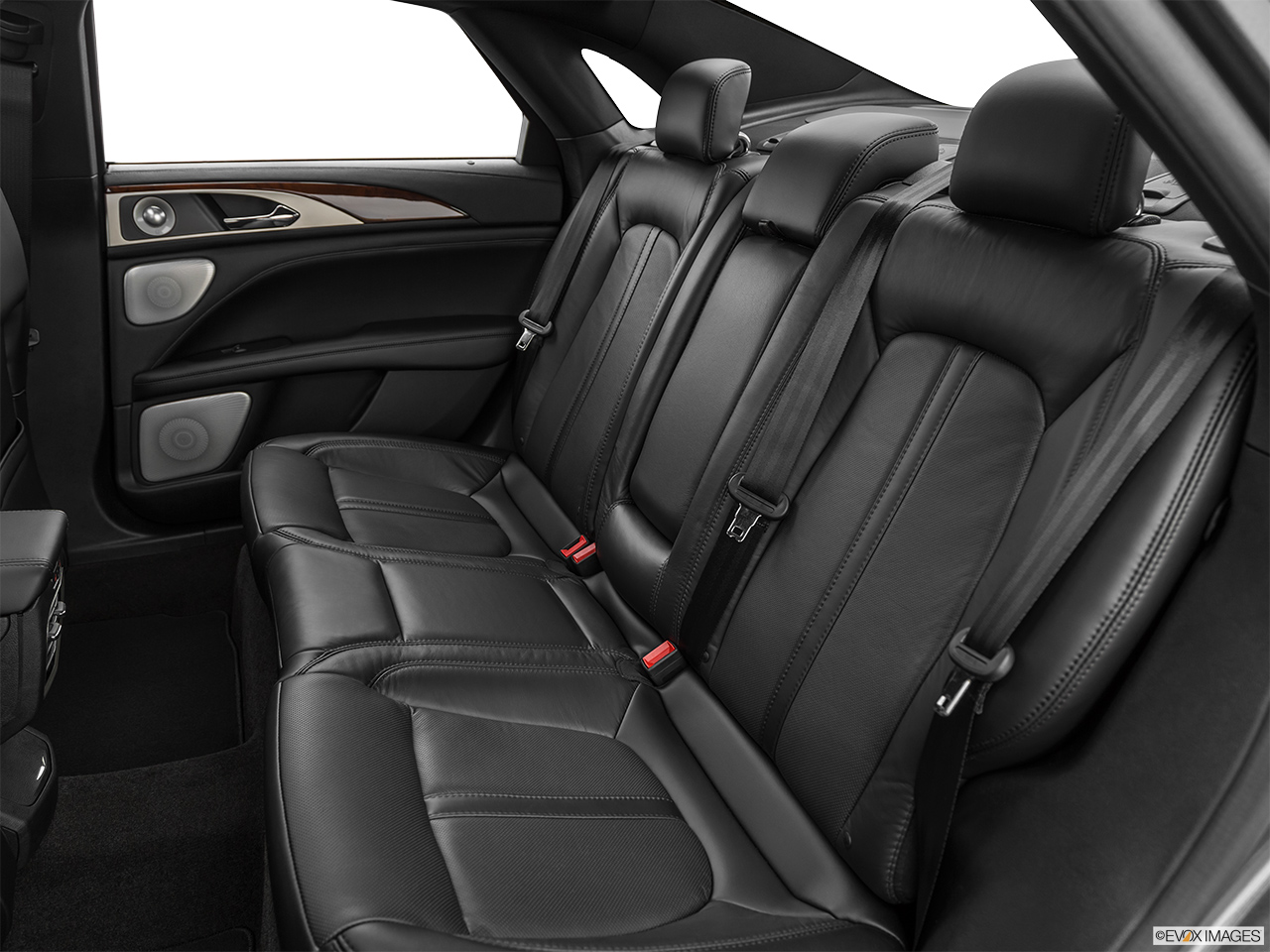 2020 Lincoln MKZ Reserve Rear seats from Drivers Side. 