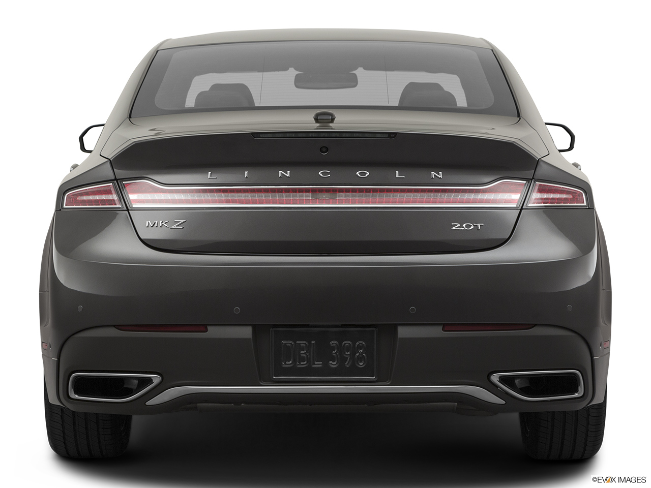 2020 Lincoln MKZ Reserve Low/wide rear. 