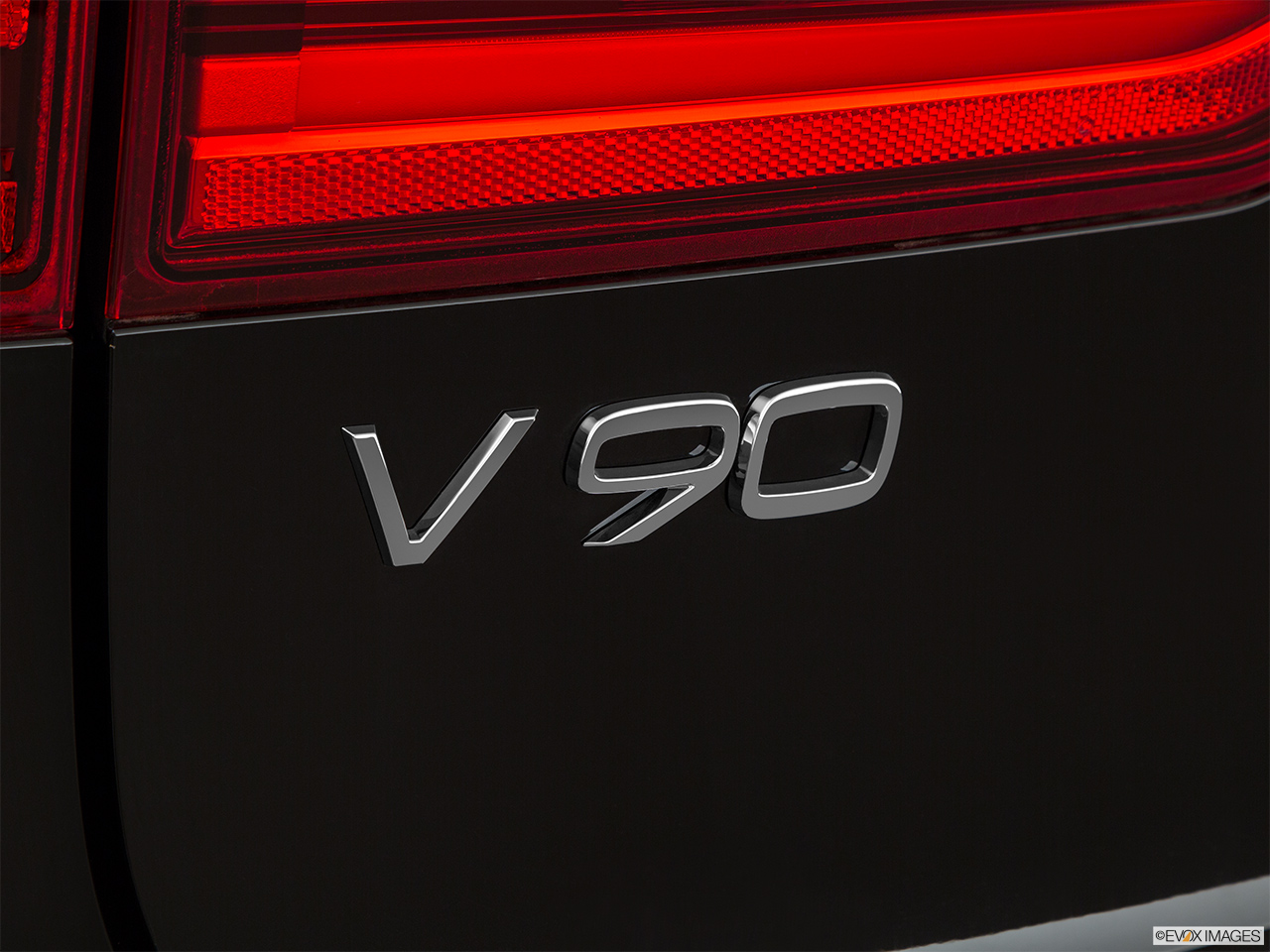 2020 Volvo V90 Cross Country T6 AWD Rear model badge/emblem 