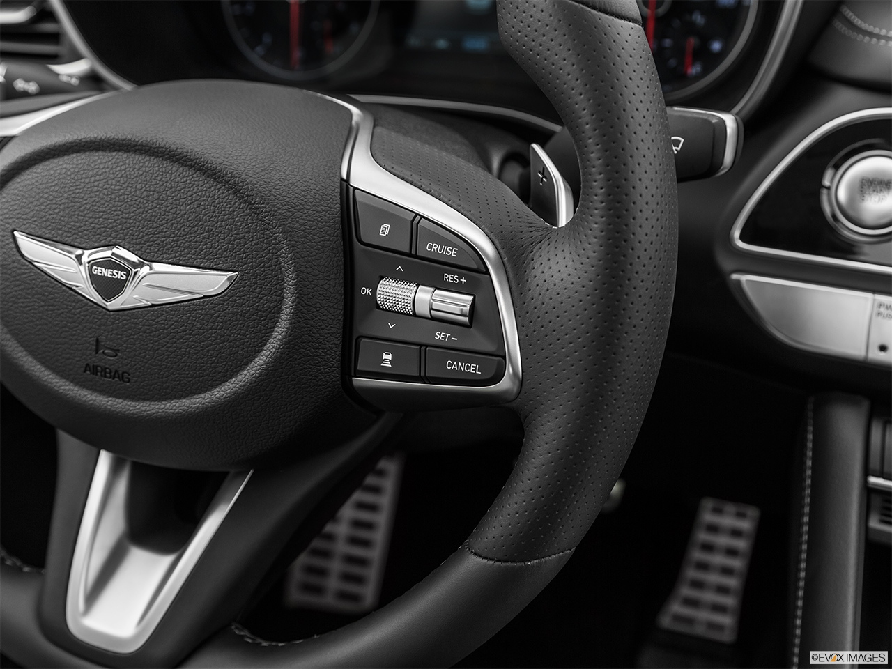 2020 Genesis G70 3.3T Elite Steering Wheel Controls (Right Side) 