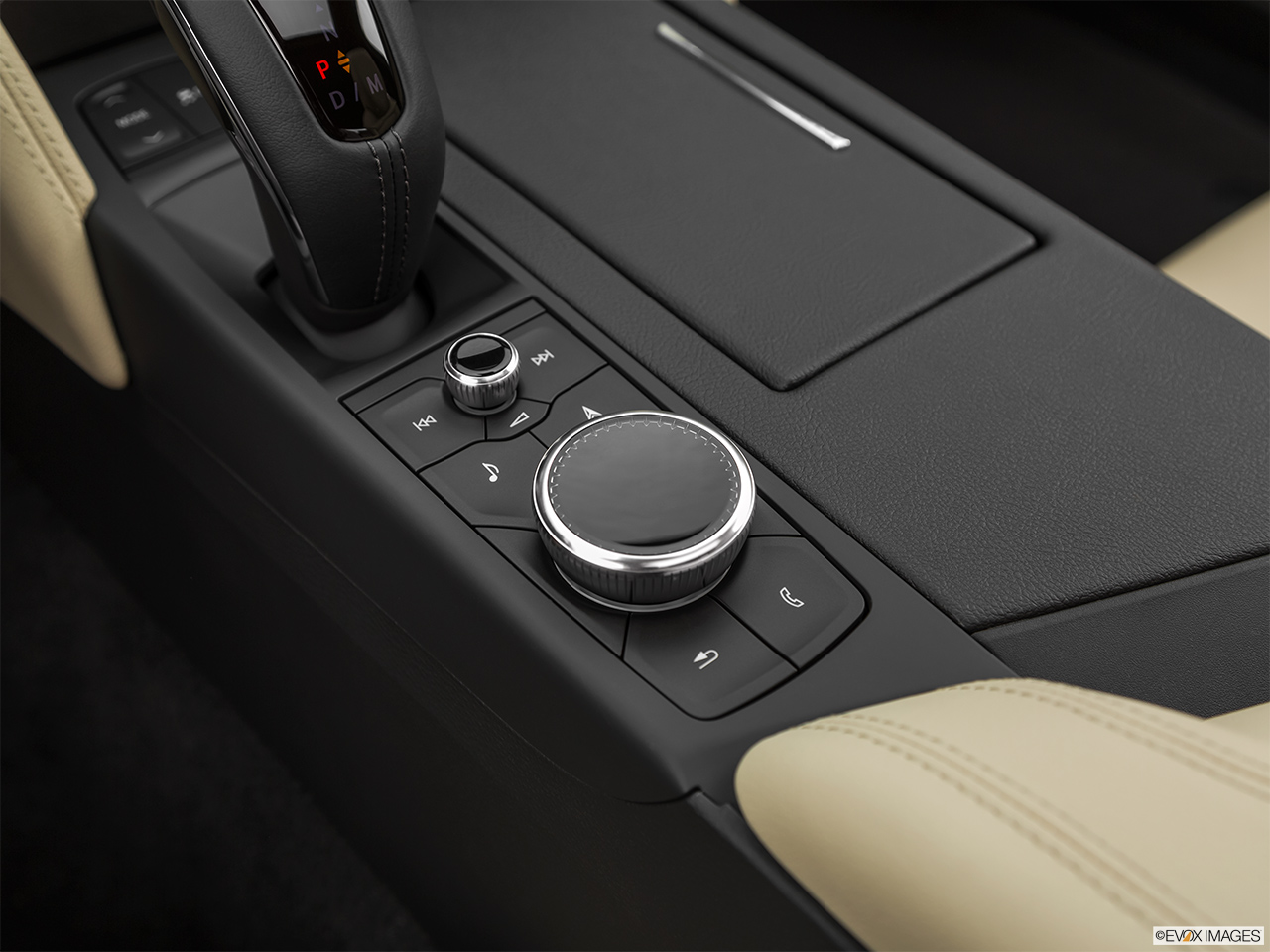 2020 Cadillac CT6 Luxury System Controls. 