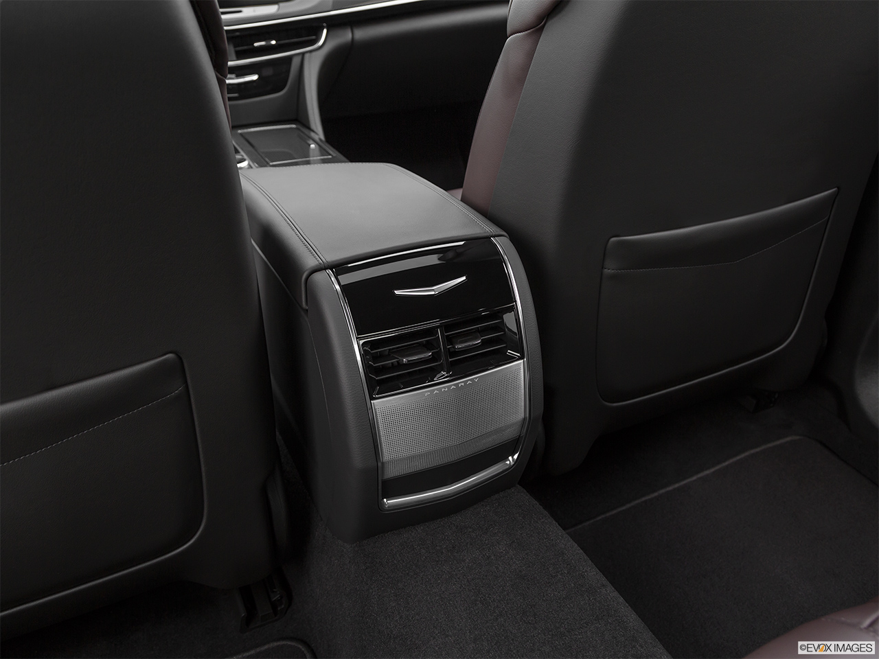 2019 Cadillac CT6-V Base Rear A/C controls. 